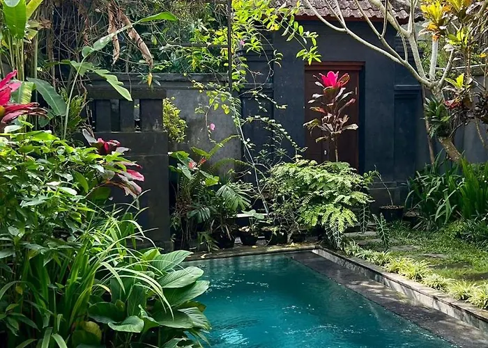 Villa Sari House *